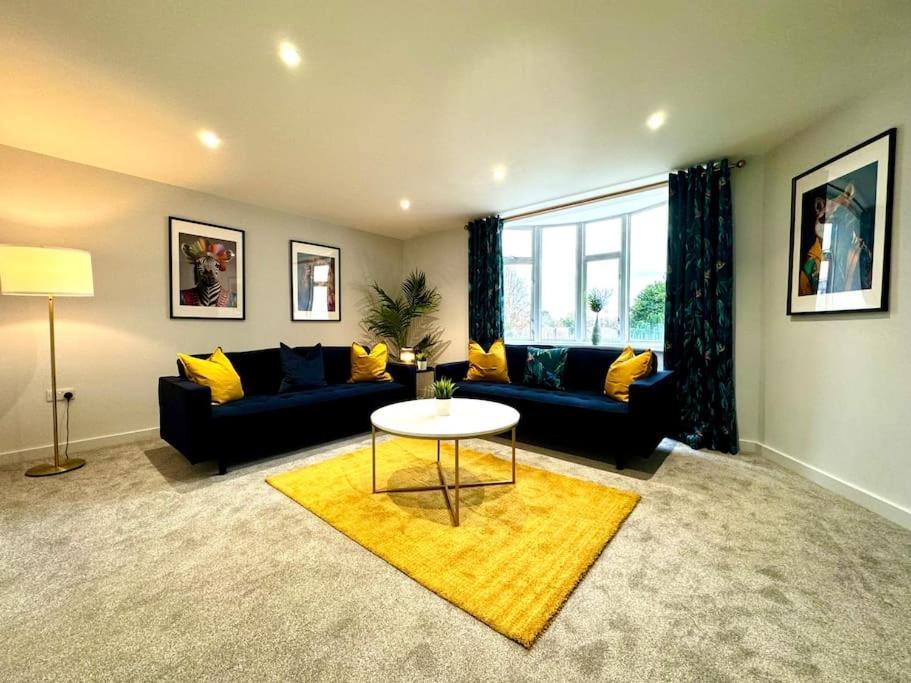 3Br Westbourne Delight - Near Beach & Bournemouth! Экстерьер фото