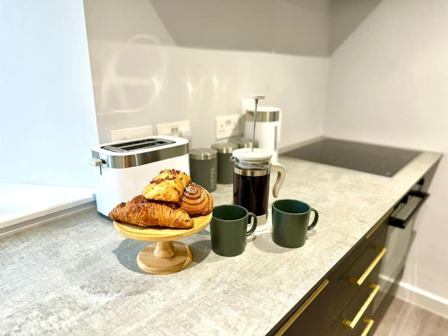 3Br Westbourne Delight - Near Beach & Bournemouth! Экстерьер фото