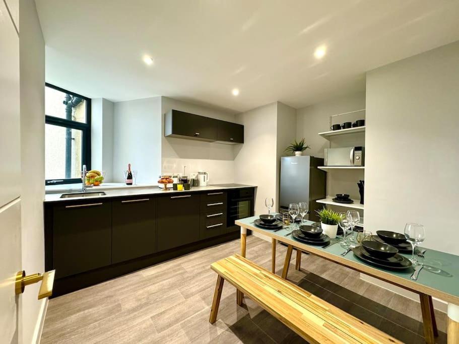 3Br Westbourne Delight - Near Beach & Bournemouth! Экстерьер фото